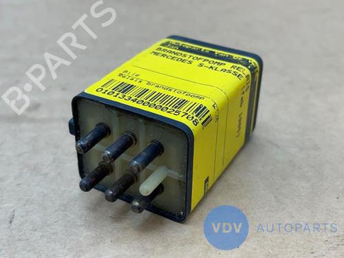 Used Electronic sensor MERCEDES-BENZ S-CLASS (W126) 500 SE, SEL (126.036) (241 hp) 29930370