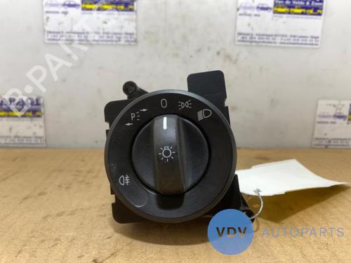 Forlygtekontakt MERCEDES-BENZ SPRINTER 3,5-t Van (B906) 310 CDI (906.631, 906.633, 906.635, 906.637) (95 hp) 25953763