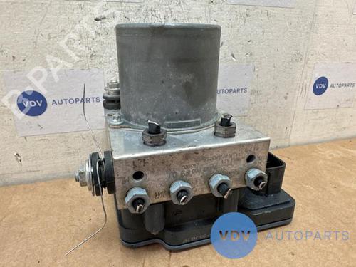 Used ABS pump MERCEDES-BENZ VITO Van (W447) 114 CDI (447.601, 447.603, 447.605) (136 hp) 25964765