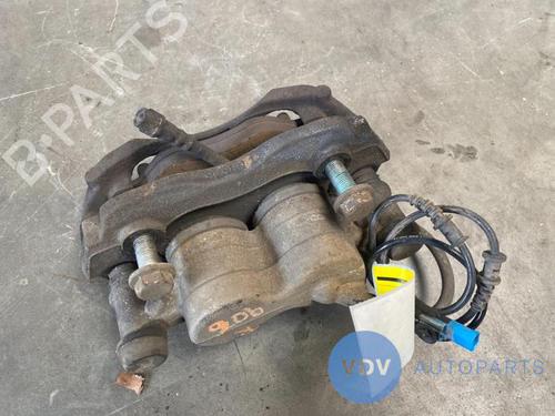 Used Right front brake caliper MERCEDES-BENZ SPRINTER 3,5-t Van (B906) 313 CDI (906.631, 906.633, 906.635, 906.637) (129 hp) 25949560