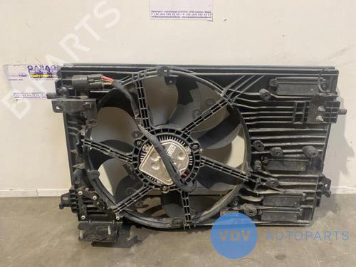 Used Radiator fan MERCEDES-BENZ CITAN Box Body/MPV (W415) 109 CDI (415.603, 415.605) (95 hp) 25959423