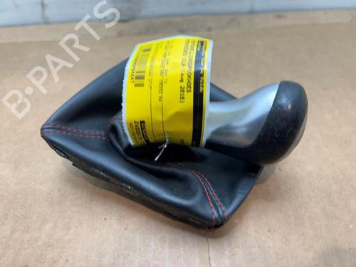 shift-knob-mercedes-benz-cla-shooting-brake-x117-2015-2016-2017-2018-2019-38820461 main image