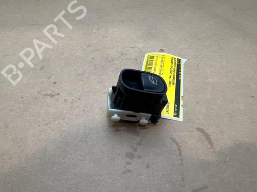switch-mercedes-benz-c-class-w203-2000-2001-2002-2003-2004-2005-2006-2007-38820281 main image