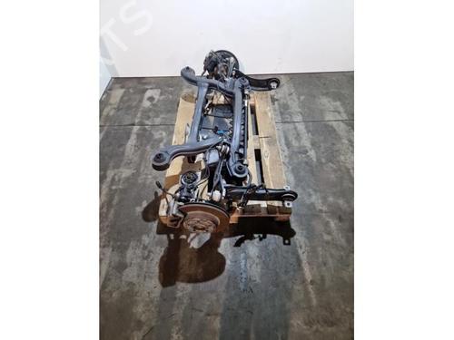 Used Rear axle MERCEDES-BENZ GLA-CLASS (X156) GLA 180 (156.942) (122 hp) 30981870
