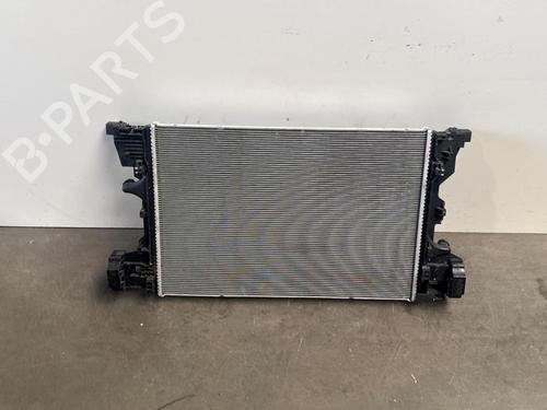water-radiator-mercedes-benz-glb-x247-2019-38828233 main image