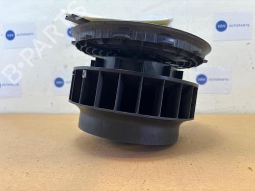 Used Heater blower motor Heater blower motor MERCEDES-BENZ GLC (X253) 220 d 4-matic (253.905, 253.903) (170 hp) 38840281 38840281