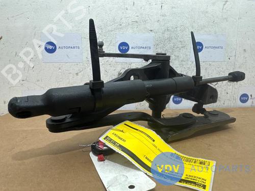 Used Hinge/Door check strap MERCEDES-BENZ S-CLASS (W221, V221) S 500 (221.071, 221.171) (388 hp) 25968152