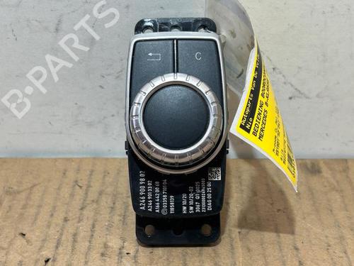 Used Electronic module Electronic module MERCEDES-BENZ /8 Coupe (W114) 280 CE (114.072) (185 hp) 40289486 40289486