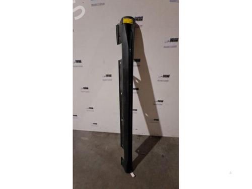 Used Left sideskirt Left sideskirt 38843013 38843013