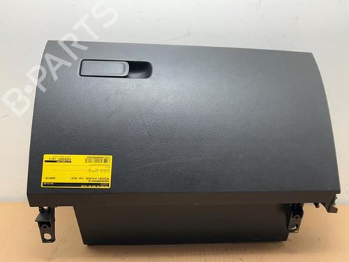 Used Glove box Glove box 38821156 38821156