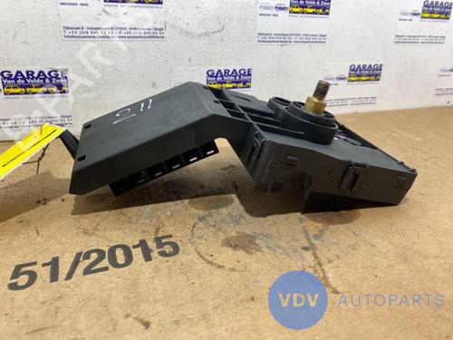 Fuse box MERCEDES-BENZ E-CLASS (W211) E 200 CDI (211.004) | BP25947526E1 