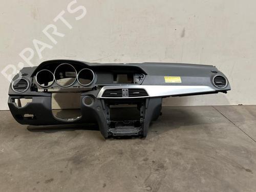 Used Dashboard Dashboard 38823223 38823223