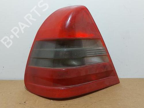 Used Left taillight Left taillight MERCEDES-BENZ C-CLASS (W202) C 180 (202.018) (122 hp) 40202488 40202488