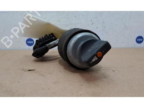 Used Headlight switch Headlight switch MERCEDES-BENZ 190 (W201) E 2.0 (201.024) (122 hp) 38838547 38838547