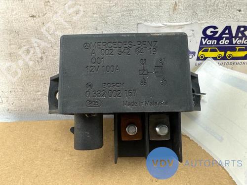 Elektronisk sensor MERCEDES-BENZ E-CLASS (W211) E 220 CDI (211.006) (150 hp) 25950862