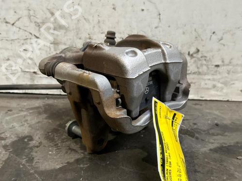 Used Right rear brake caliper Right rear brake caliper MERCEDES-BENZ EQA (H243) EQA 250 (243.701) (190 hp) 39698087 39698087
