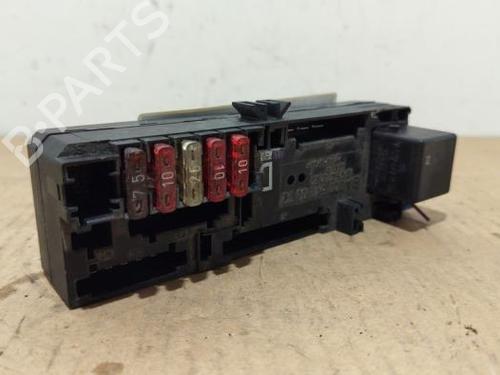 Used Fuse box Fuse box 39518029 39518029