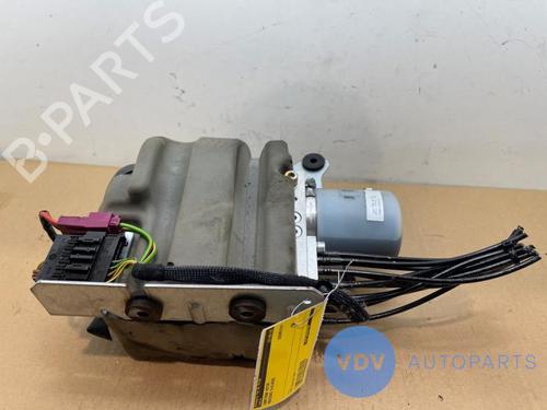 Moteur du toit ouvrant MERCEDES-BENZ E-CLASS Convertible (A207) E 200 CGI (207.448) (184 hp) 29705549