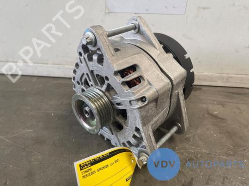 Used Alternator MERCEDES-BENZ SPRINTER 3,5-t Van (B907, B910) 311 CDI RWD (907.631, 907.633, 907.635, 907.637) (114 hp) 25964074