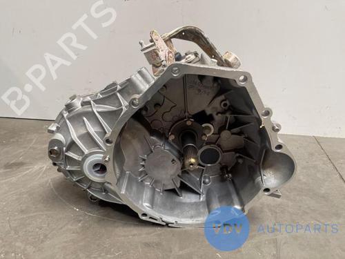 Used Gearbox MERCEDES-BENZ VITO Van (W638) 108 CDI 2.2 (638.094) (82 hp) 27374916