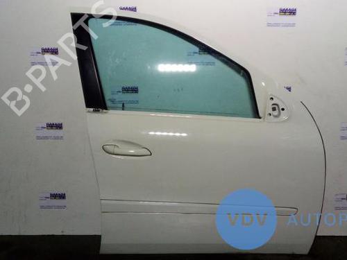 Used Right front door MERCEDES-BENZ M-CLASS (W164) ML 320 CDI 4-matic (164.124, 164.125, 164.122) (211 hp) 25941305