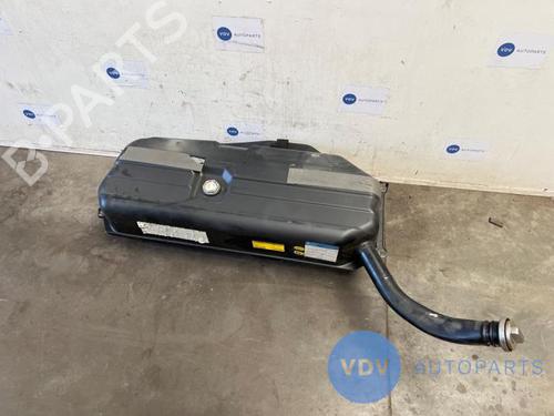 Used Fuel tank MERCEDES-BENZ E-CLASS Convertible (A124) E 220 (124.062) (150 hp) 25974162
