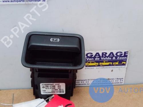 Used Switch MERCEDES-BENZ A-CLASS (W176) A 200 CDI / d (176.008) (136 hp) 25946086