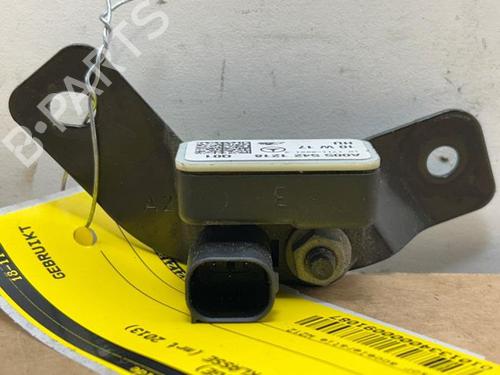 electronic-sensor-mercedes-benz-e-class-w212-2009-2010-2011-2012-2013-2014-2015-2016-38822403 main image