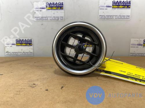 Used Air vent MERCEDES-BENZ C-CLASS (W205) C 200 (205.042) (184 hp) 25952995