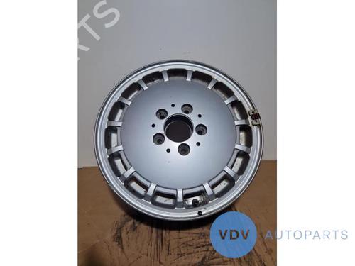 Fælk MERCEDES-BENZ 190 (W201) E 2.3 (132 hp) 25971907