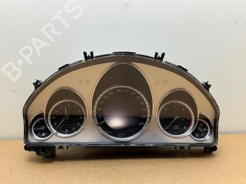 instrument-cluster-mercedes-benz-e-class-t-model-s212-2009-2010-2011-2012-2013-2014-2015-2016-38823398 main image