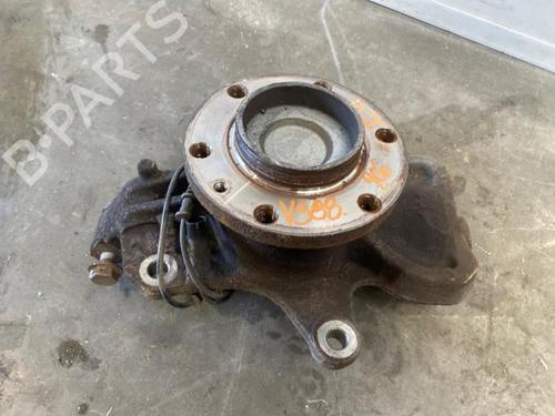 Used Right front steering knuckle Right front steering knuckle MERCEDES-BENZ SPRINTER 3,5-t Van (B906) 313 CDI (906.631, 906.633, 906.635, 906.637) (129 hp) 38841952 38841952