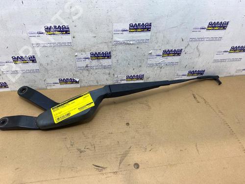 front-windshield-wiper-arm-mercedes-benz-c-class-w204-2007-2008-2009-2010-2011-2012-2013-2014-2015-38844694 main image