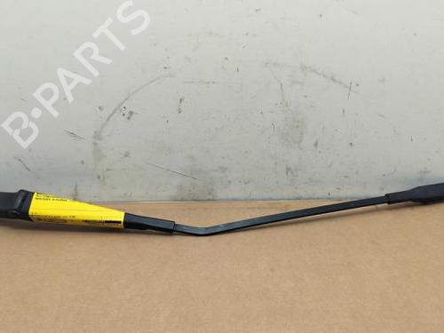 Used Front windshield wiper arm Front windshield wiper arm 38819319 38819319