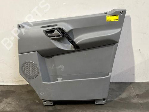 Høyre frontpanel Høyre frontpanel 38820428 38820428