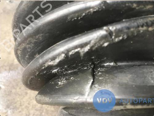 Used Right front driveshaft MERCEDES-BENZ VITO Van (W447) 109 CDI (447.601, 447.603, 447.605) (88 hp) 25940513