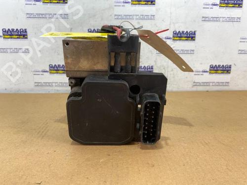 Used ABS pump ABS pump MERCEDES-BENZ S-CLASS (W220, V220) S 320 (220.065, 220.165) (224 hp) 38848370 38848370
