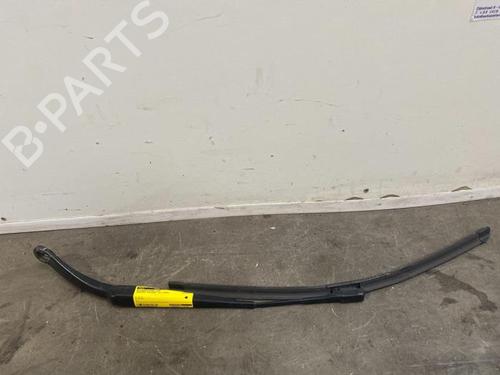front-windshield-wiper-arm-mercedes-benz-a-class-w176-2012-2013-2014-2015-2016-2017-2018-38847562 main image