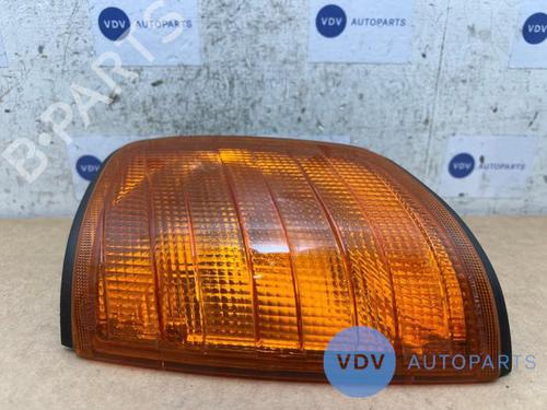 Used Left front indicator MERCEDES-BENZ 124 Saloon (W124) 200 D (124.120) (72 hp) 25972189