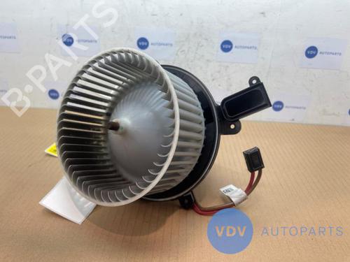 Used Heater blower motor MERCEDES-BENZ V-CLASS (W447) V 300 CDI / d 4-matic (447.811, 447.813) (237 hp) 25963171