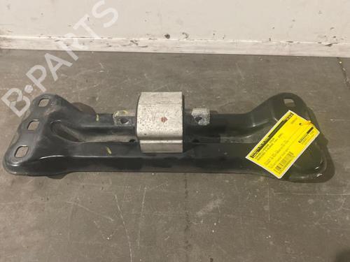 gearbox-mount-mercedes-benz-e-class-w212-2009-2010-2011-2012-2013-2014-2015-2016-38845214 main image