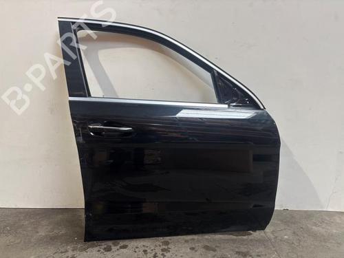 right-front-door-mercedes-benz-gl-class-x166-2012-2013-2014-2015-38824726 main image