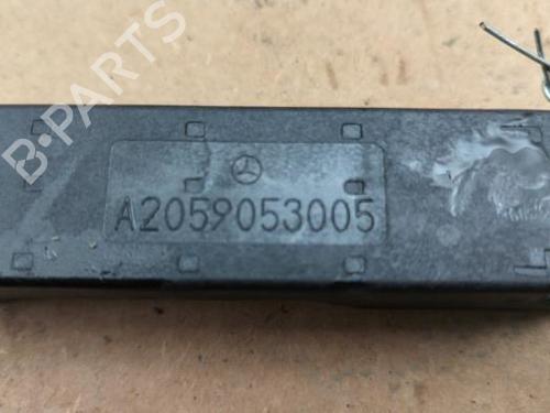 Antenne/Base MERCEDES-BENZ E-CLASS (W213) E 350 d 4-matic (213.034) | BP38817707C140 - Image 3
