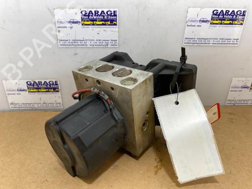 Used ABS pump ABS pump MERCEDES-BENZ C-CLASS T-Model (S202) C 220 T CDI (202.193) (125 hp) 38848467 38848467