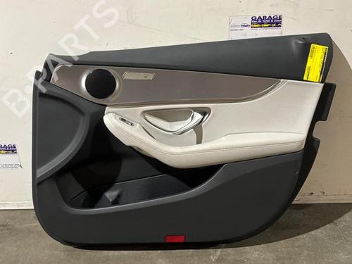 Used Front right panel Front right panel 38843697 38843697