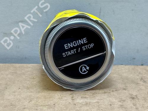switch-mercedes-benz-c-class-t-model-s206-2021-38822376 main image