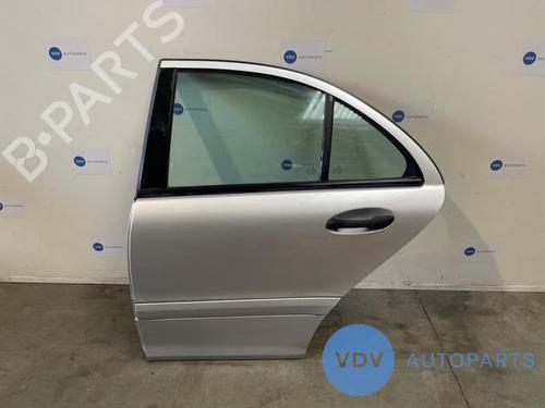 Used Left rear door MERCEDES-BENZ C-CLASS (W203) C 200 CDI (203.007) (122 hp) 25960889