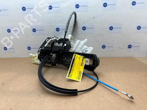 rear-left-lock-mercedes-benz-cls-c218-2011-2012-2013-2014-2015-2016-2017-38839452 main image