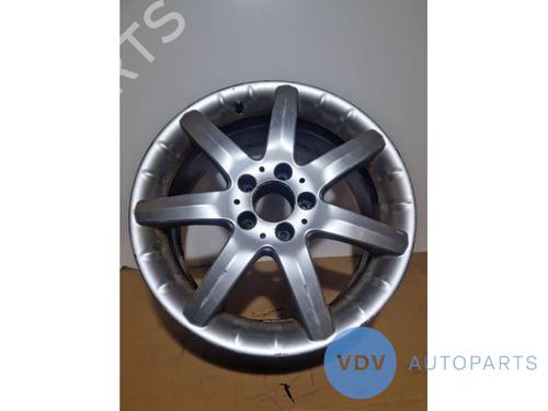 Używane Felga MERCEDES-BENZ C-CLASS (W203) C 200 Kompressor (203.042) (163 hp) 25970789