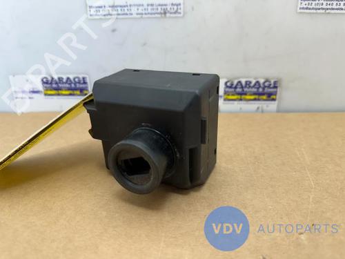 Clé de contact MERCEDES-BENZ V-CLASS (W447) V 250 CDI / d (447.811, 447.813, 447.815) (190 hp) 25948029